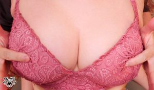 性欲強めの人妻がお色気むんむんベロキス誘惑 よだれダラダラ濃密フェラでデカチン爆勃ち大量射精 びらびら全開オ●ンコ魅せつけバイブオナニー 夫不在の家に連れ込まれ中出しセックス わか菜ほの ｜venz00038