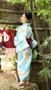 ちょっ…母さん！？清楚な顔した性獣母さん 息○相手に欲情する、ガマンできない五十路母12人240分5 ｜h_460mbm00868