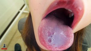 【ごっくんセクハラ】 酔っ払って部下の精子を飲み尽くすザーメン中毒のパッツン肉感デカ尻人妻女上司 新村あかり ｜smok00002