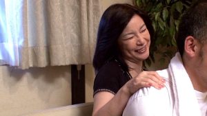 お義母さん、にょっ女房よりずっといいよ… 板倉幸江 ｜18sprd00494