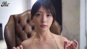 解禁！隠れ巨乳で噂になった元芸能人 紗弥佳 36歳 ｜deab00005