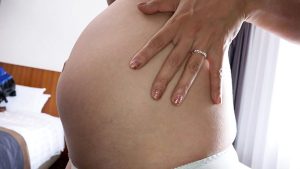 出会い系使って毎日中出し浮気三昧の40歳人妻ビッチ、性欲有り余ってAV DEBUT 「旦那には内緒ですが、子供は誰の子か分かりません笑」 ｜h_1133yako00021