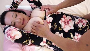 遅咲き熟女 良き妻・良き母を務めてきた遊びを知らないお堅い女が…過呼吸になるほどの濃密なSEX 20人4時間11 ｜h_460mbma00147