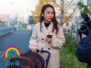 魚の身を丁寧にほぐし子に与えるお母さんが我が家で2穴家畜してきます…寝取らせ性癖の旦那を思って勝手に出演した本物ガチ素人妻さん専業主婦・戸田美々香（仮名）33歳 寝取らせアナル承諾 ｜soan00078