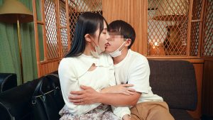 【素人夫婦個人撮影】巨乳人妻ちかさん27歳 美おっぱいでSEX大好き淫乱奥さん自慢のご夫婦SEX撮らせていただきました【その勢いで生中出し寝取りSEXしてやりました！】 ｜h_1472instv00506
