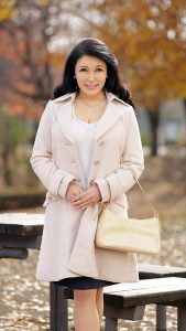 初撮り爆乳おばさん 初めて撮られる緊張感が一生に一度の快感を引き出す 爆乳を揺らす五十路熟女のぶっ飛び破廉恥性交！！ 厳選巨乳素人6人4時間2 ｜h_460mbmh00082