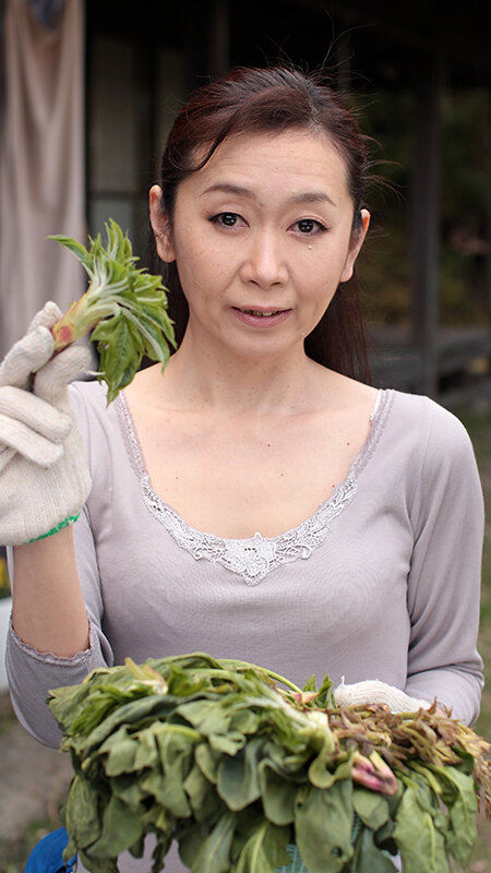 密かに欲求不満を抱えながら悶々と暮らしている 一見真面目な地方のおばさん 12人4時間3 ｜h_460mbma00194