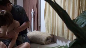 暴れる爆乳！こんなスケベボディなのにオナニー三昧らしい。 ｜h_1454smdy00123