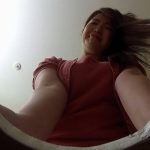 ミニスカでスタイル抜群の若妻さんにディルドオナニーのモニターをお願いしてみると…ヤリたい盛りの若妻さんは快楽堕ち！他人棒の激ピスで絶頂中出しイキ性交！ ｜h_1724m894g00003