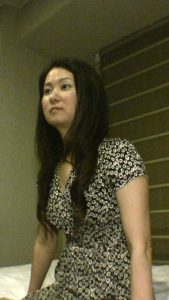 「私だってオンナなんです…」 薄幸人妻 恵まれる事無く歩んだ人生… 初めての浮気SEXで味わう淡い幸福＆無上の快感 初撮り熟女 淫乱開花 中出し昇天12人240分 ｜h_460mbm00499