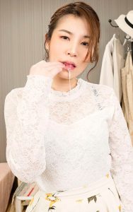 【VR】【実話再現VR】オナ電相手を自宅に呼んでリアルセフレになるVR 弘崎ゆみな |h_1116cafr00447